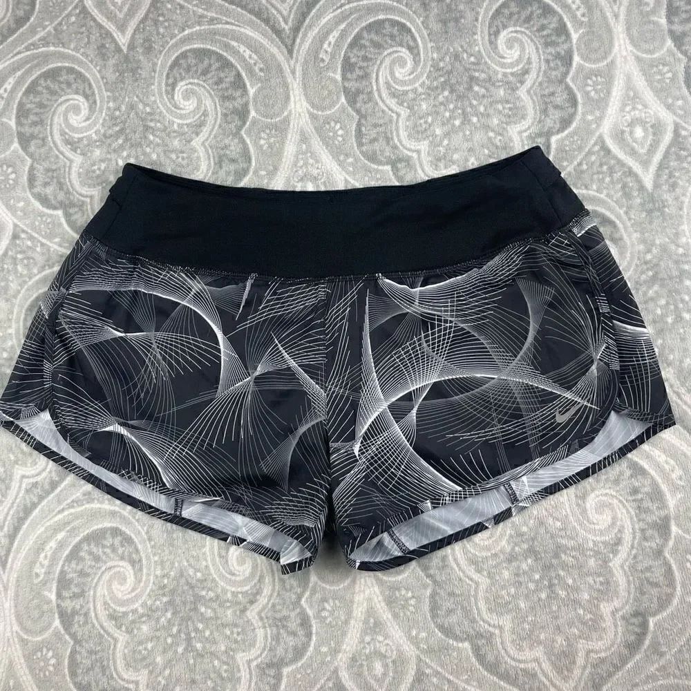 Womens Nike Short